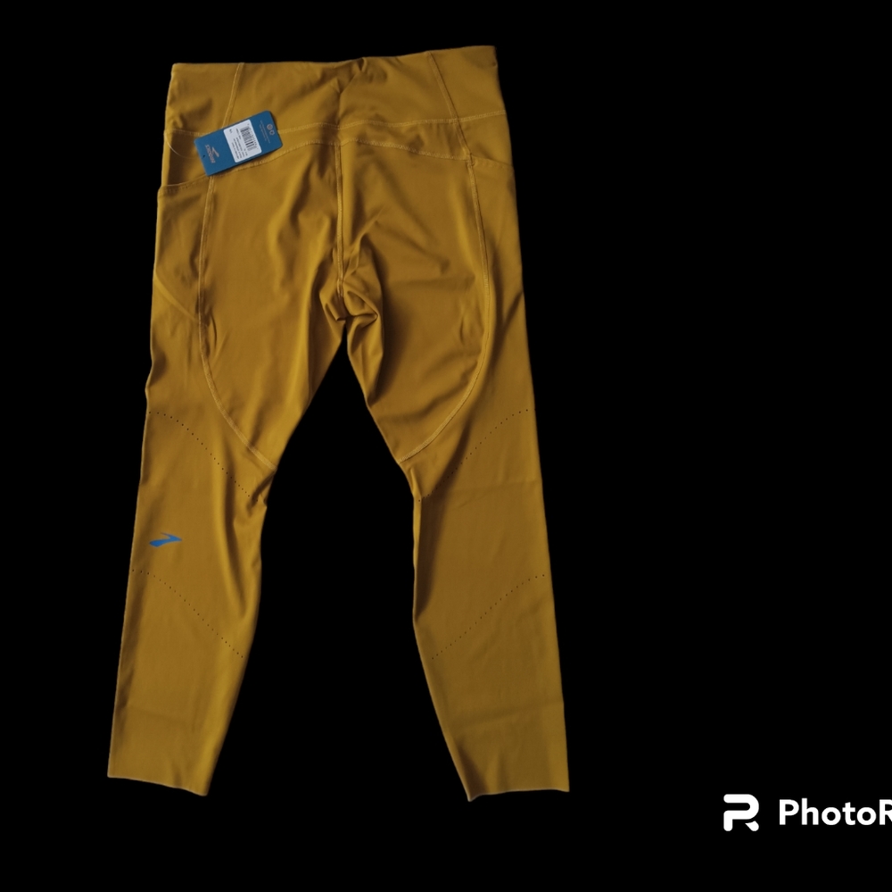 Brooks leggins for women
